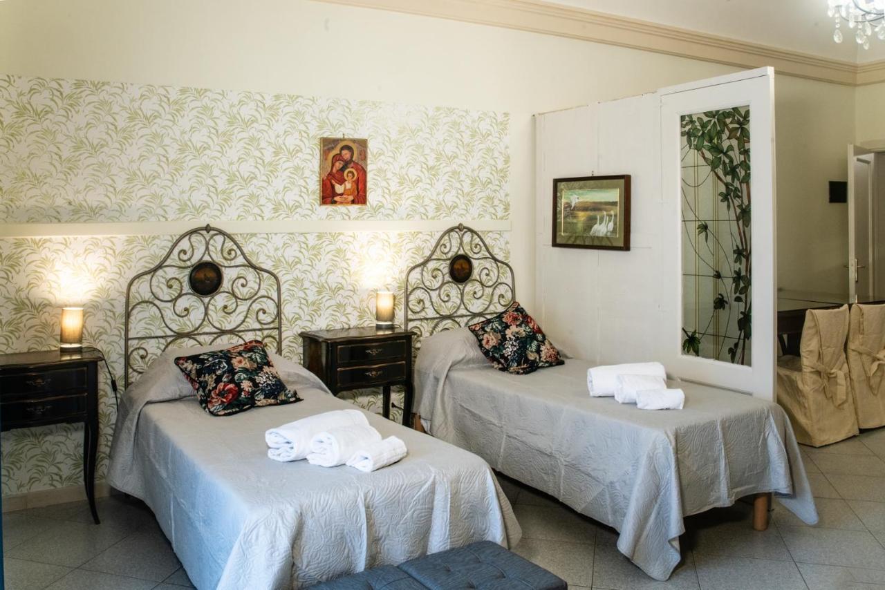 Santa Caterina da Siena B&B Catania Bagian luar foto