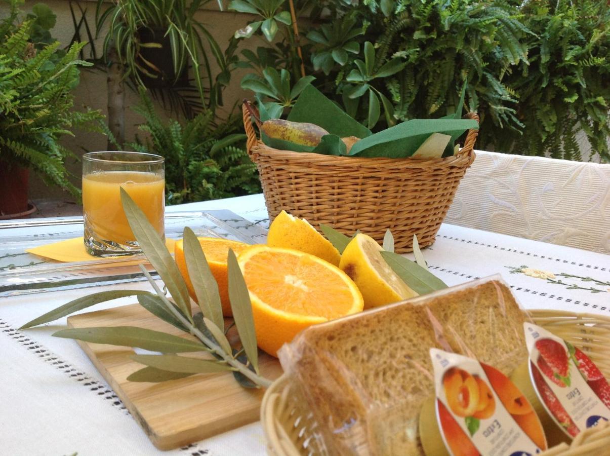 Santa Caterina da Siena B&B Catania Bagian luar foto